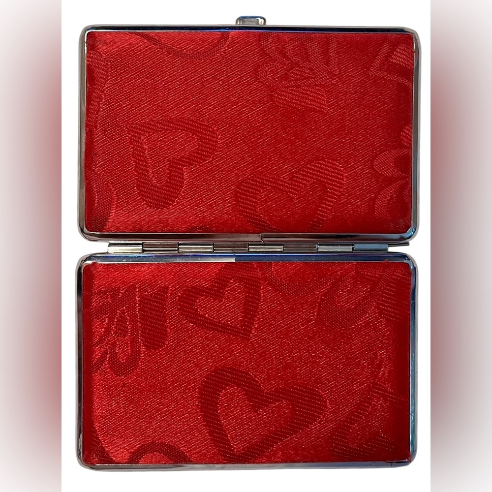 Hostess Pick ☄️🥳 Elegant Brighton Red Heart Pattern Business Card Holder - Picture 7 of 8